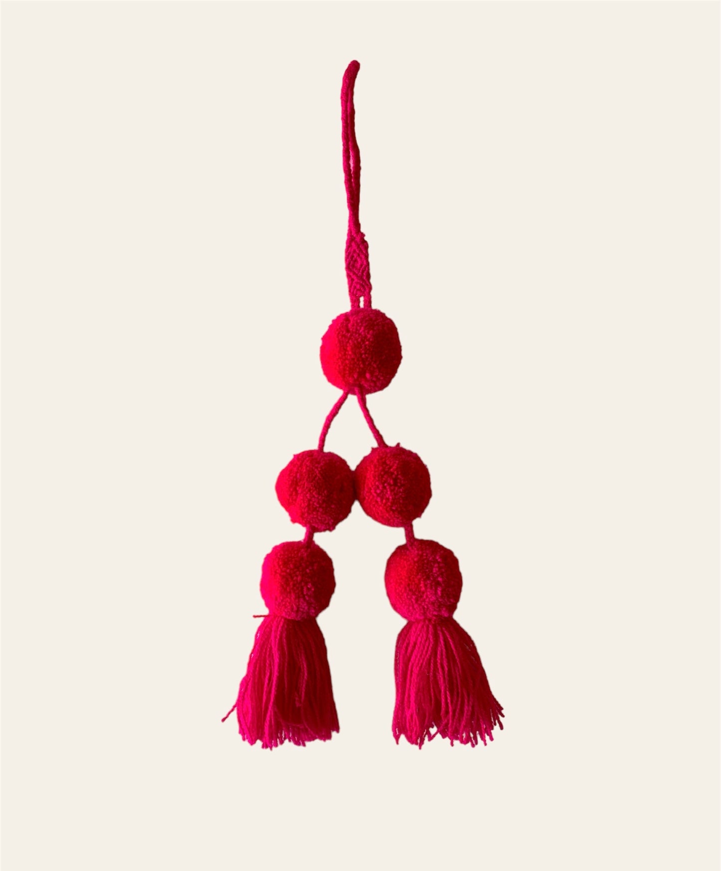 Pompom 2 tassel